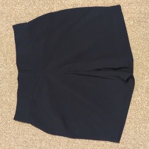 Women's Columbia Bermuda Hiking shorts - size M